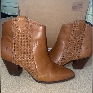 Women’s Western Bootie